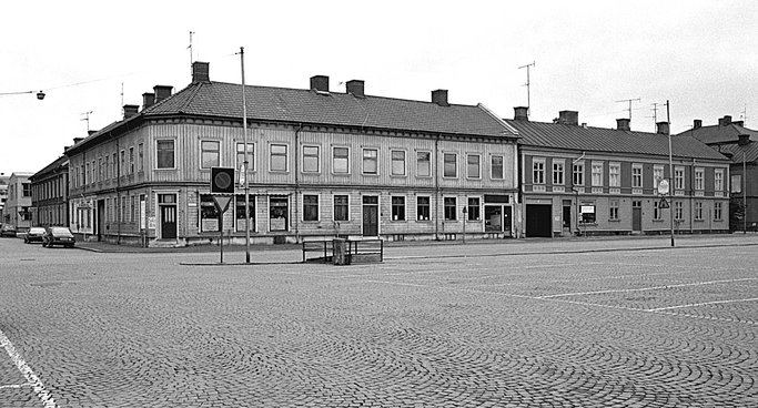 Korsningen Kapellgatan/Oxtorgsgatan 1975
