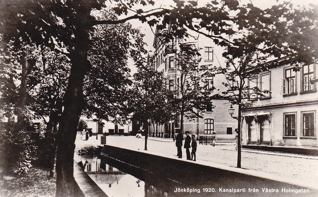 Västra Holmgatan  (Museigatan) år 1920